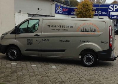 Autobeschriftung Ford Transit mit Firmen Logo